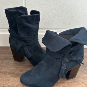 Women's Faux Suede Boots - Navy Blue Size 9